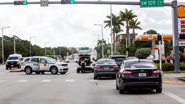 La zona cerca de donde hubo un tiroteo contra una fiesta de graduación en Kendall, cerca de Miami.