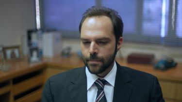 El actor venezolano Augusto Nitti en una de las escenas de la película Hijos de la revolución, de Carlos Caridad Montero. 