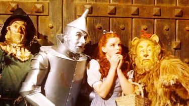 Según Variety, Legendary Entertainment está desarrollando una serie de televisión ambientado en la Tierra de Oz a partir de las novelas originales de L. Frank Baum.&nbsp;