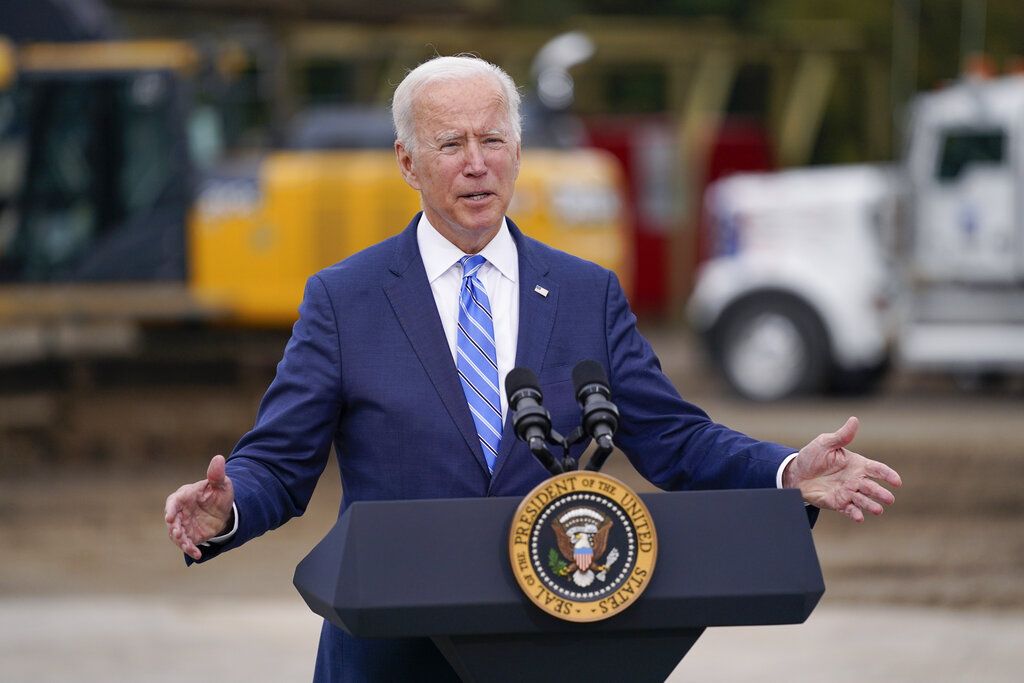 El presidente Joe Biden habla sobre su agenda durante una visita a un centro de formación sindical de Howell, Michigan. El presidente Joe Biden habla sobre su agenda durante una visita a un centro de formación sindical de Howell, Michigan.
