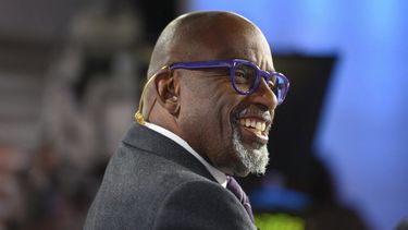 En esta imagen difundida por NBC, el presentador Al Roker en el estudio del programa Today, en Nueva York, el 4 de marzo de 2020. Roker informó que padece cáncer de próstata y que se tomará un tiempo para someterse a una cirugía.