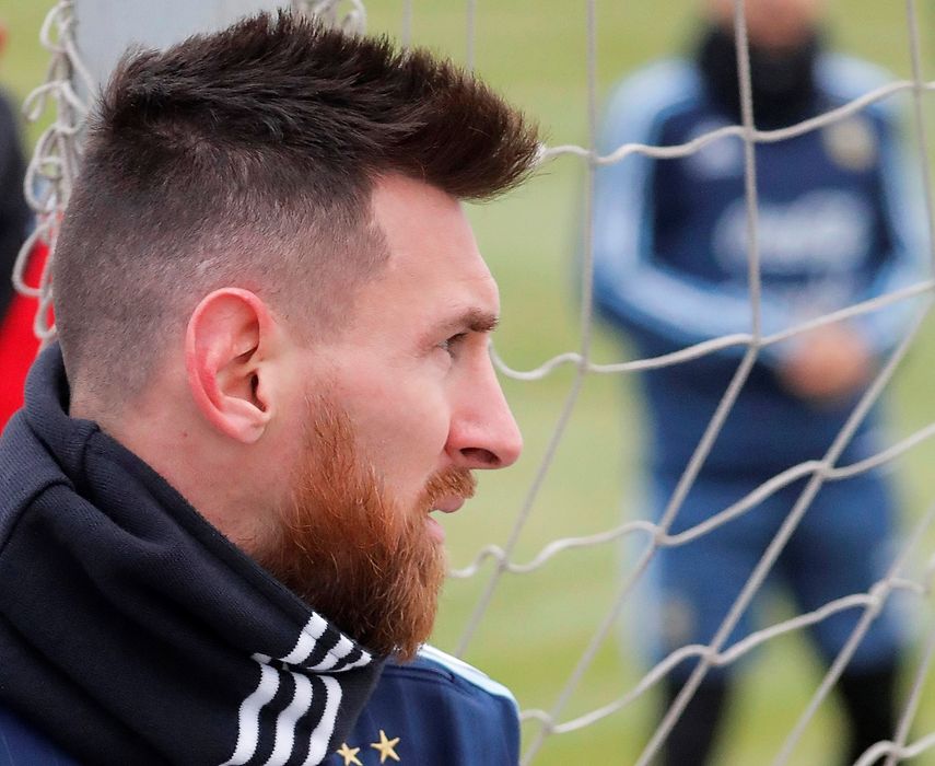 Lionel&nbsp;Messi&nbsp;durante un entrenamiento de la selección argentina en Moscú.
