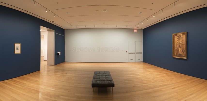 La exposición incluye trabajos representativos de los tres centros artísticos en los que White vivió, creó y enseñó toda su vida: Chicago, Nueva York y Los Ángeles.&nbsp;