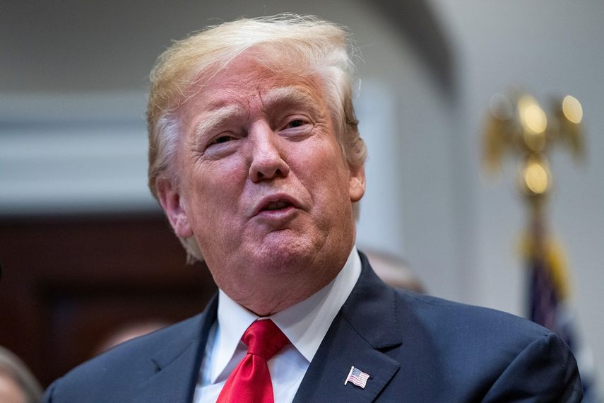 CNN acusó a la Casa Blanca de seguir&nbsp;violando la Primera y Quinta Enmienda de la Constitución.