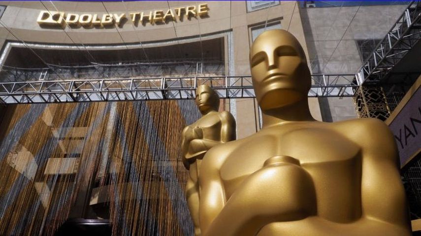 La Academia también empezó hoy a desvelar la puesta de escena en la entrada del Teatro Dolby.