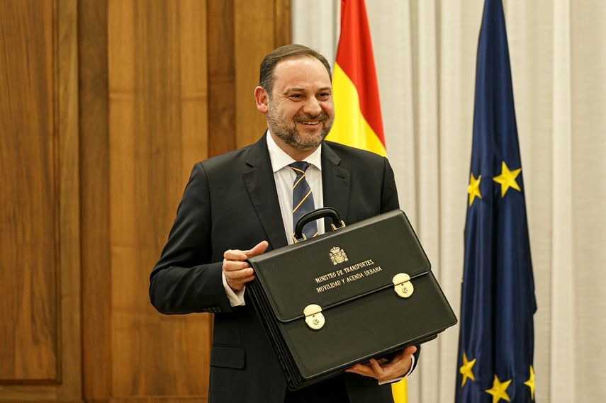 El ministro de Transportes, Movilidad y Agenda Urbana, Jos&eacute; Luis &Aacute;balos.