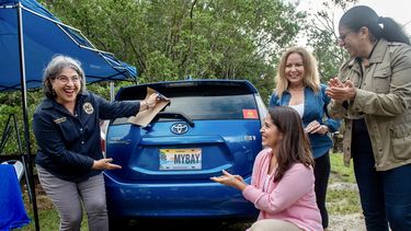 La alcaldesa Daniella Levine Cava desvela la nueva matrícula.&nbsp;