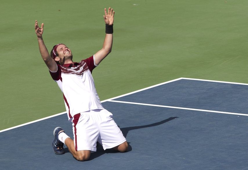 El equipo venezolano tuvo que emplearse a fondo para conseguir la victoria que los pone por delante en la serie.