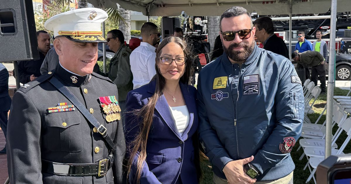 Hialeah honra a sus héroes el Día de los Veteranos con emotiva ceremonia