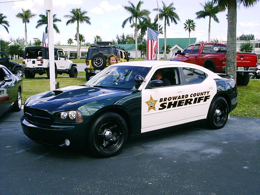 Oficiales de la oficina del Sheriff de Broward  adelantan las investigaciones.