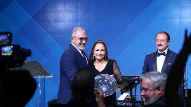 Otras obras importantes del cat&aacute;logo de Estefan, que ha sido galardonada con tres premios Grammy y tres Latin Grammy, incluyen el musical de Broadway &ldquo;On Your Feet!&rdquo;, &ldquo;Anything For You&rdquo; y &ldquo;Rhythm Is Gonna Get You&rdquo;.