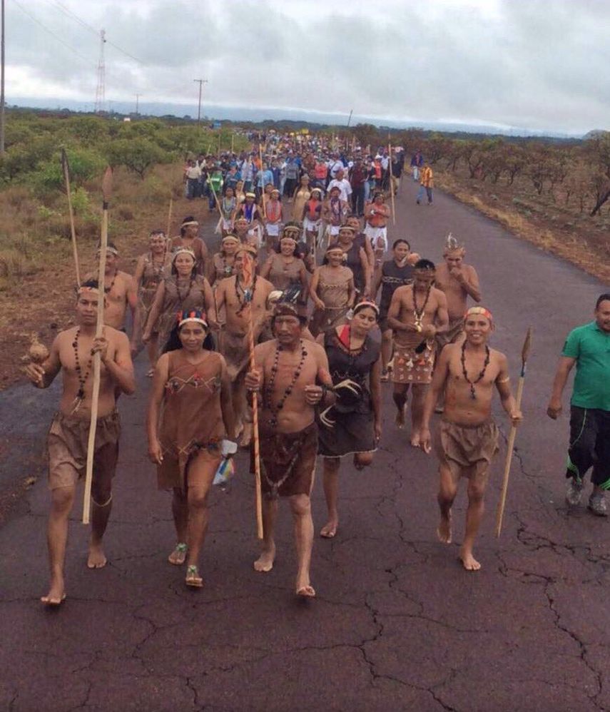 &nbsp;Indígenas deciden salir de su tierra natal para exigir el revocatorio a Nicolás Maduro&nbsp;