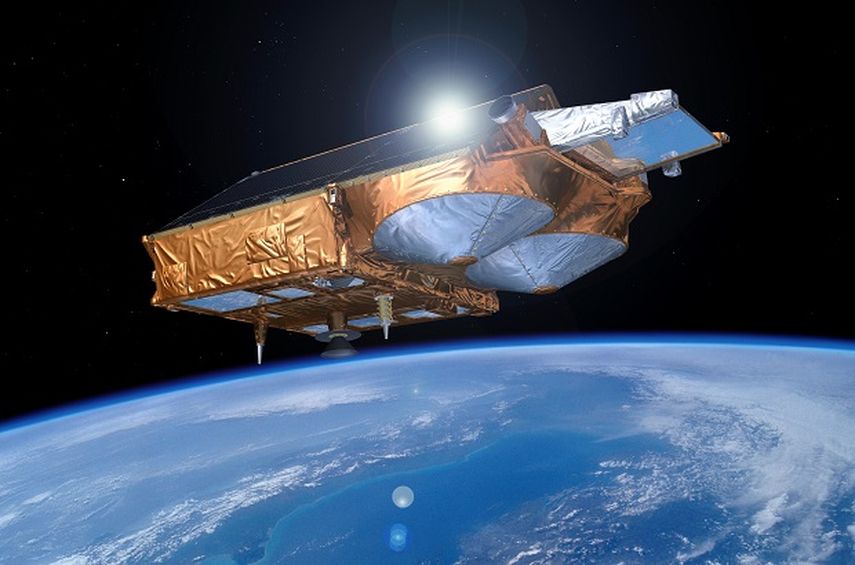 Cryosat, lanzado en 2010, fue el primer satélite en medir el grosor del hielo en los polos y verificar el cambio climático al detectar un importante descenso de la superficie y volumen de esa capa helada en lugares como Groenlandia. (CORTESÍA/esa.net)