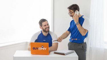 Luis Gonzalez y Savig Poplinger, de BuySPRY.