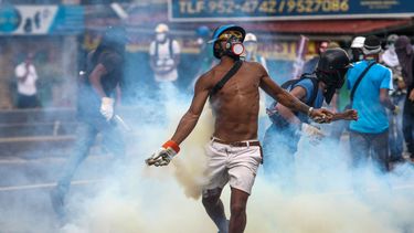 Jóvenes se enfrentaron a los cuerpos de seguridad.&nbsp;