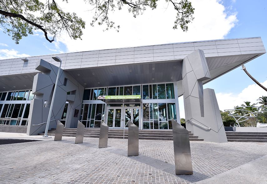 Vista parcial de la nueva edificiación. (ÁLVARO MATA)