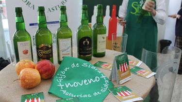 Sidra natural y espumosa de Asturias.
