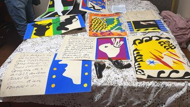 Esta fotografía, difundida el 13 de agosto de 2026 por la oficina de prensa de la policía de São Paulo, muestra ocho obras recuperadas del artista francés Henri Matisse que habían sido robadas en diciembre de 2025 en São Paulo, Brasil.