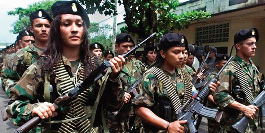 El reclutamiento de menores ha sido parte de las negociaciones de paz que las FARC sostienen en Cuba desde 2012 con el Gobierno y, en febrero pasado, la guerrilla se comprometió a no incorporar más menores de 17 años.(ARCHIVO)