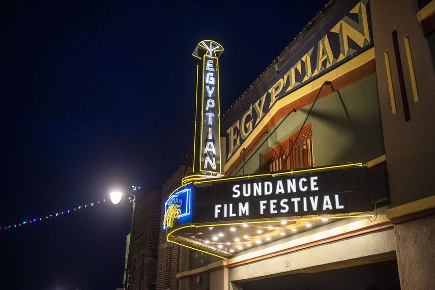 La marquesina del Egyptian Theatre promueve el Festival de Cine de Sundance en Park City, Utah, el 28 de enero de 2020.&nbsp;