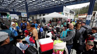 Miles de personas intentan diariamente salir de Venezuela rumbo a pa&iacute;ses de Am&eacute;rica del Sur.&nbsp;