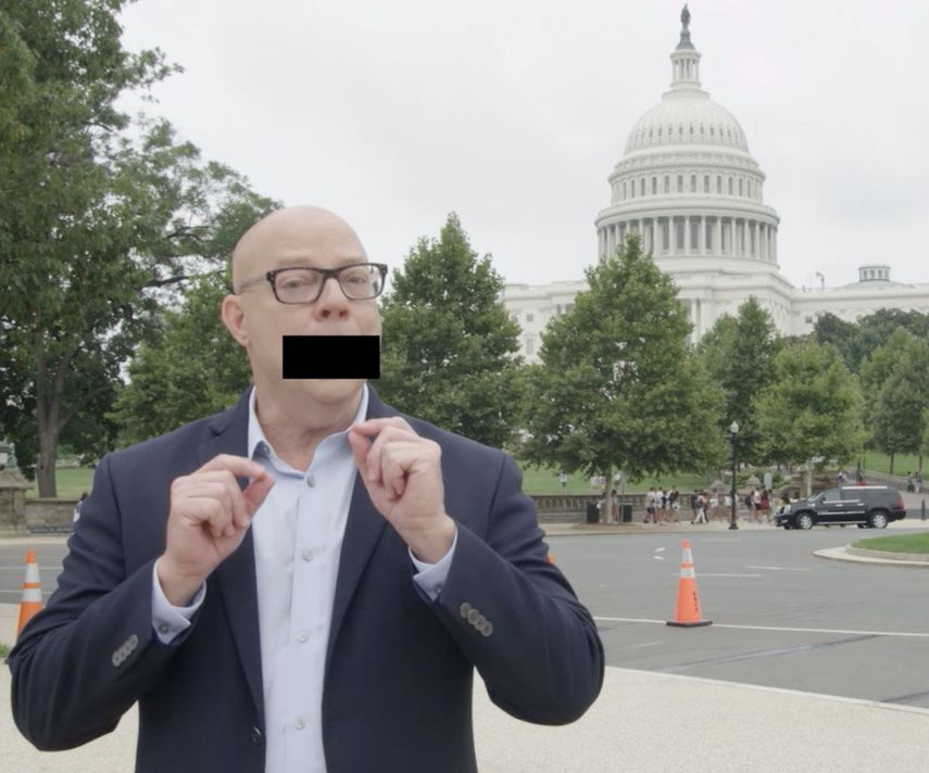 David Richardson arremete con cierto sentido de humor contra Donald Trump.