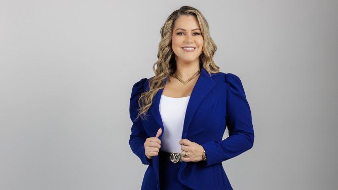 La especialista en seguros Carla Mendoza. 