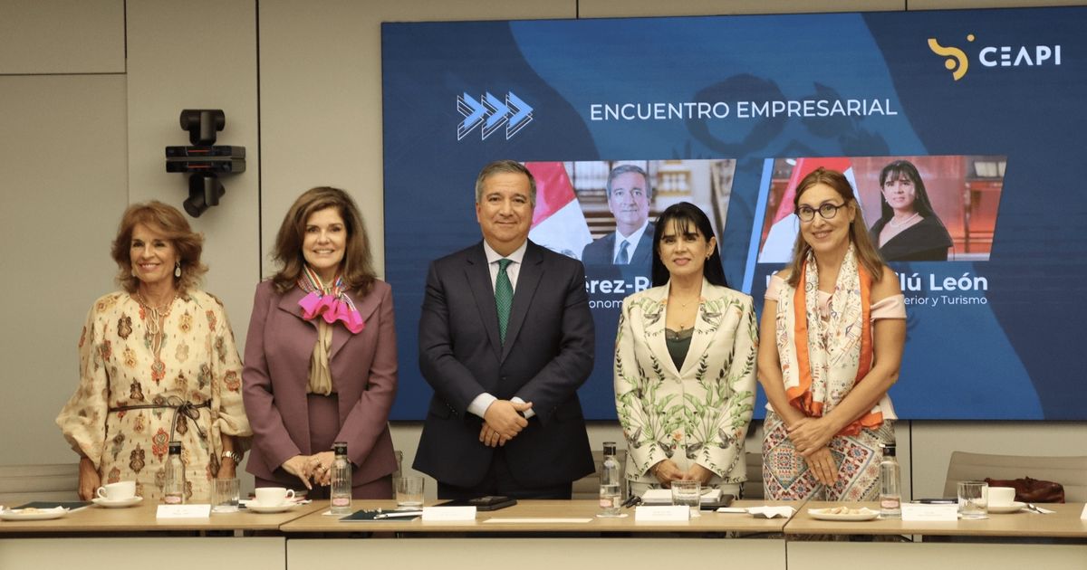 En cita con empresarios del CEAPI, ministros del Perú destacan consolidación de confianza de inversores