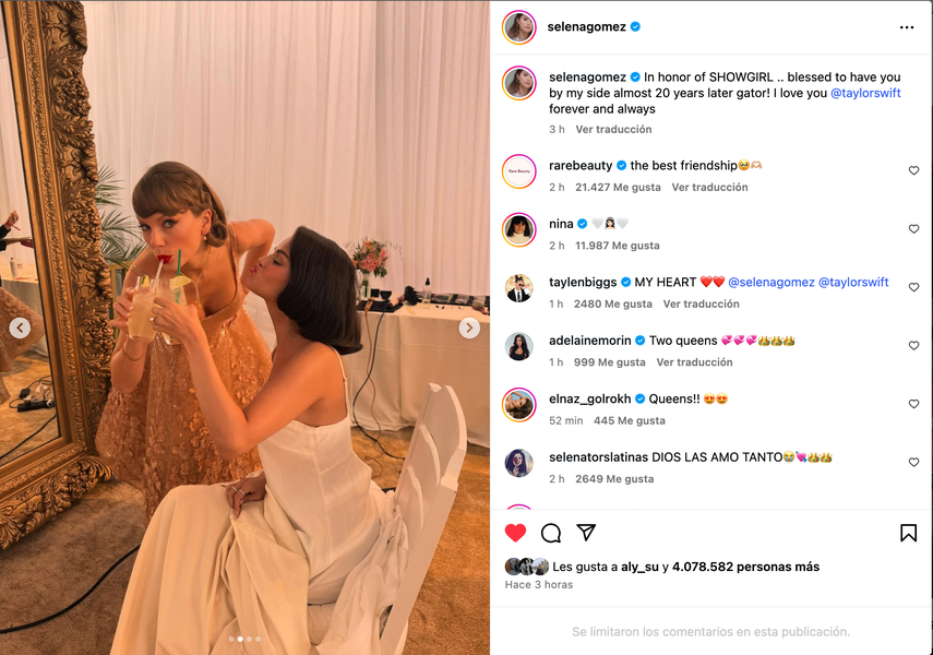 Captura de pantalla de Taylor Swift en la boda de Selena Gómez / Instagram
