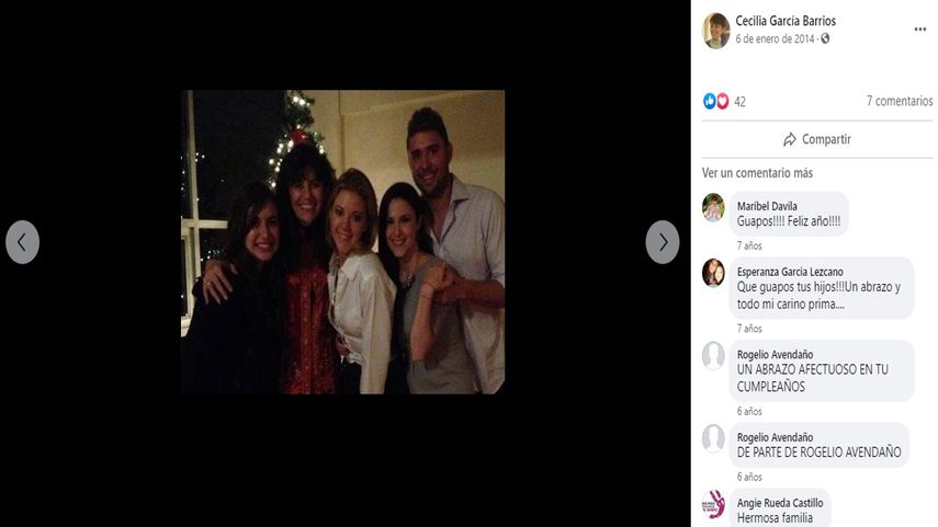 Fernanda Castillo (derecha), y su madre, Cecilia García Barrios (izquierda), acompañadas de familiares.&nbsp;