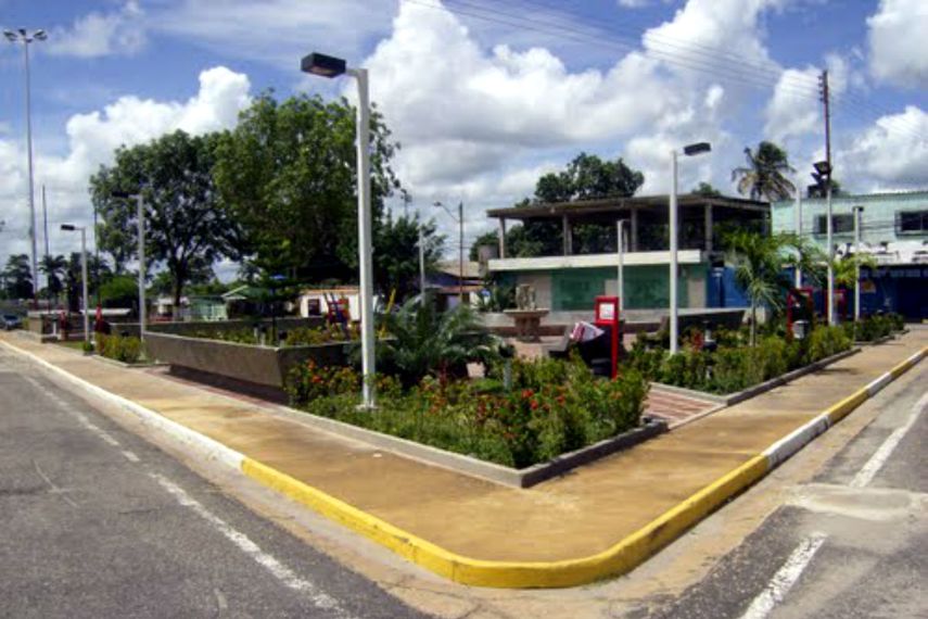 Plaza Francisco de Miranda, en Pariaguán, estado Anzoátegui (CORTESÍA)