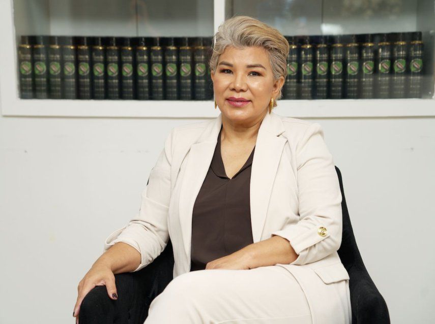 La estilista salvadoreña Glenda Amaya.