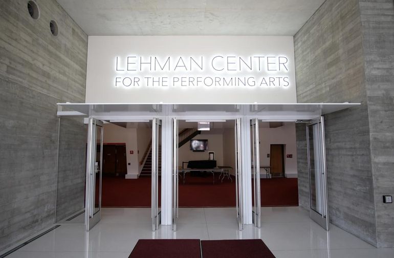 Lehman Center celebra más de 40 años sirviendo al Bronx, NY