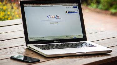 Una laptop con el navegador de Google.&nbsp;