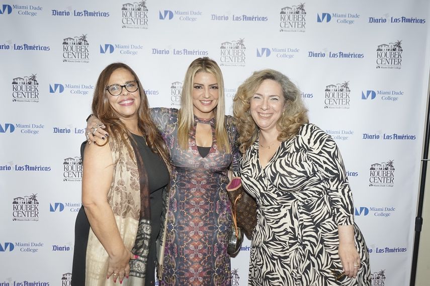 Iliana Lavastida, Lena Burke y Lissette Valdés-Valle, portavoz de la fiscal Katherine Fernández-Rundle.