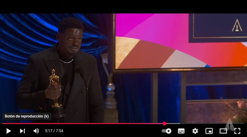 Daniel Kaluuya expresa su discurso tras ganar como Mejor actor de reparto en los Óscar 2021.