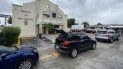 Trabajadores del Rincón de San Lázaro entregan comida el miércoles 25 de noviembre a la comunidad de Hialeah. Trabajadores del Rincón de San Lázaro entregan comida el miércoles 25 de noviembre a la comunidad de Hialeah.