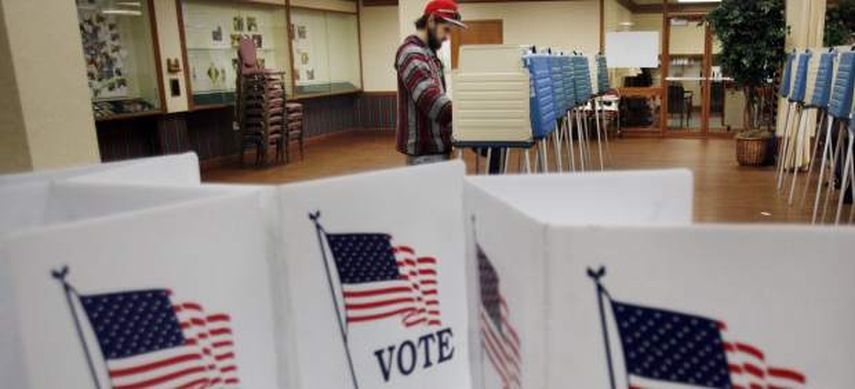 Este año acudirán a las urnas 1,2 millones más de votantes hispanos registrados que en las elecciones de mitad de legislatura de 2010 ( Foto: EFE archivo)