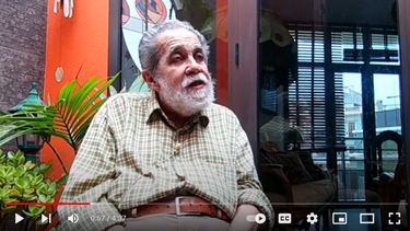 El poeta cubano Manuel Díaz Martínez.