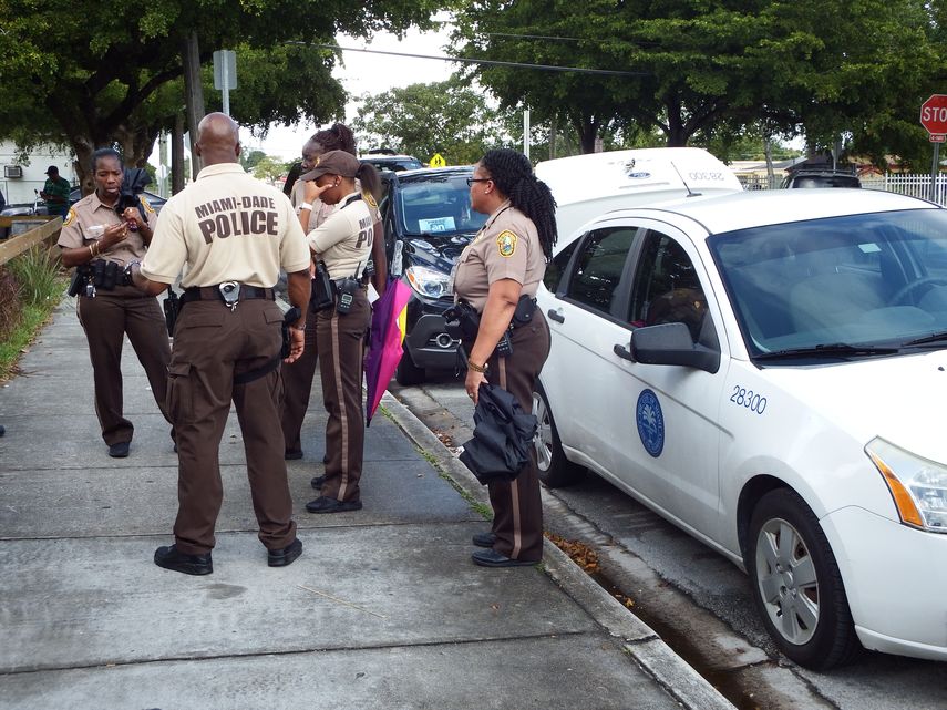 La POlicía de Miami-Dade investiga los hechos.