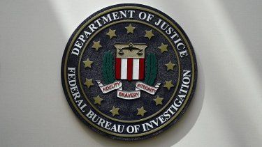 Imagen de archivo de un sello del FBI en Omaha, Nebraska.