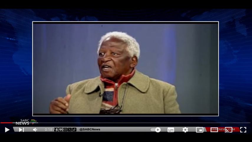 El fotoperiodista sudafricano Peter Magubane.