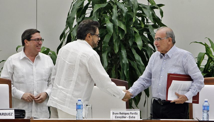El Gobierno colombiano y las Fuerzas Armadas Revolucionarias de Colombia (FARC) anunciaron el pasado 12 de noviembre un nuevo acuerdo de paz