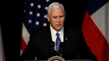 El vicepresidente Mike Pence se reunirá con opositores venezolanos en la residencia del embajador estadounidense en Perú, Krishna Urs,