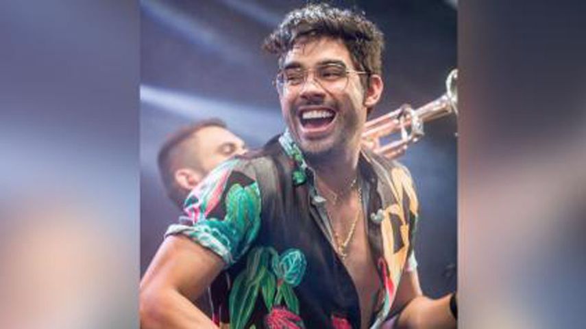 Los documentos personales del artista fueron encontrados por habitantes próximos al lugar del accidente.