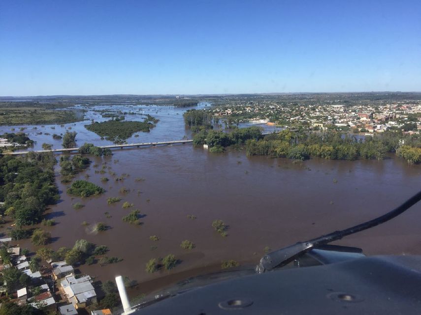 Salto es el departamento más afectado por las inundaciones que ha provocado la crecida del río&nbsp;Uruguay&nbsp;a causa de las lluvias de las últimas semanas.