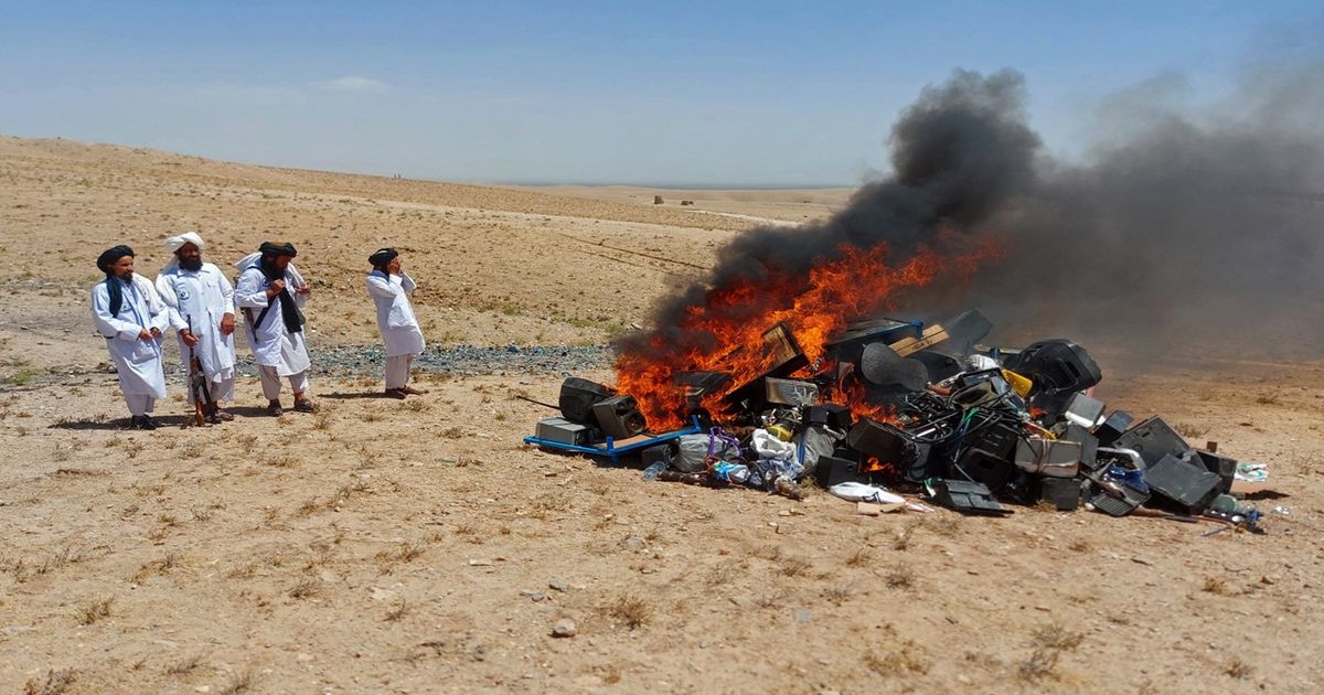 Rusia retira a los talibanes de su lista de organizaciones terroristas