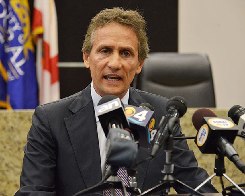 Luigi Boria, alcalde de Doral, durante la conferencia de prensa. (Giselle Santalucci)