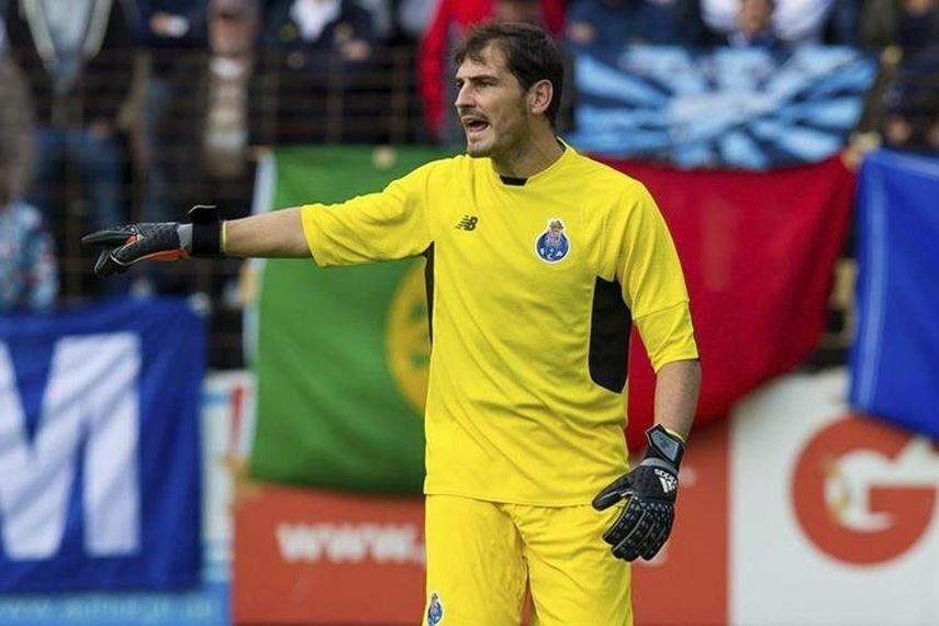 Iker sigue su preparación a fondo para la próxima temporada. (EFE)