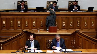 Vista parcial de una sesión del Parlamento de Venezuela, encabezada por su presidente, Juan Guaidó.